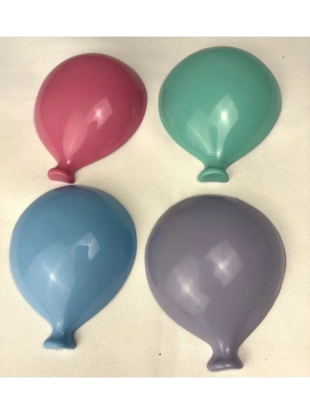 Set Burwood Products Balloon Wall Plaques Retro Decor Pink Blue Aqua Purple